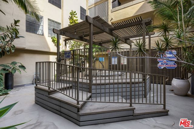 750 N Kings Road 224, West Hollywood, CA 90069