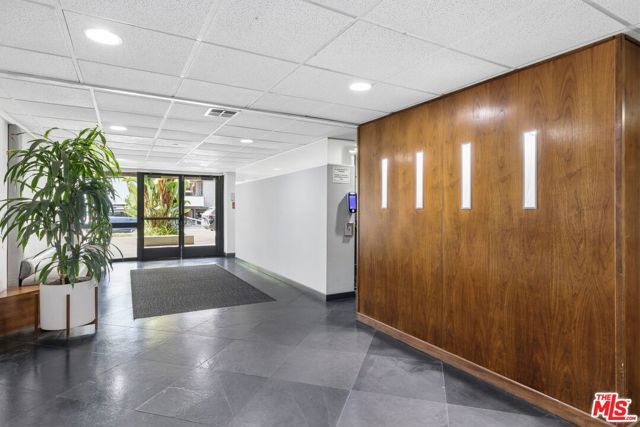 750 N Kings Road 224, West Hollywood, CA 90069