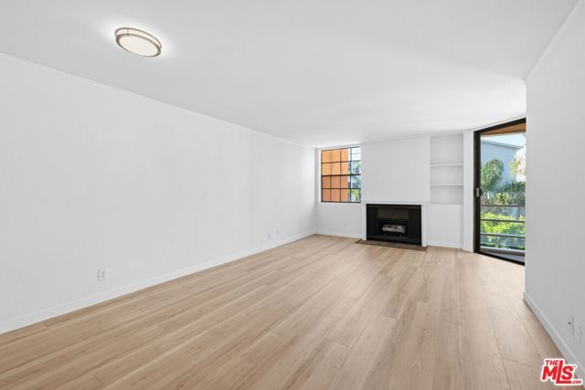 750 N Kings Road 224, West Hollywood, CA 90069