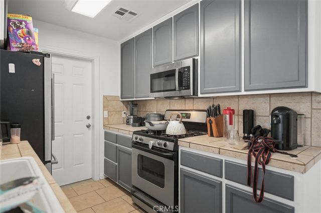 5932 La Buena Tierra Ave, 29 Palms, CA 92277