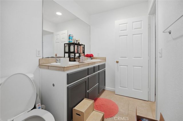 5932 La Buena Tierra Ave, 29 Palms, CA 92277