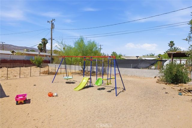 5932 La Buena Tierra Ave, 29 Palms, CA 92277