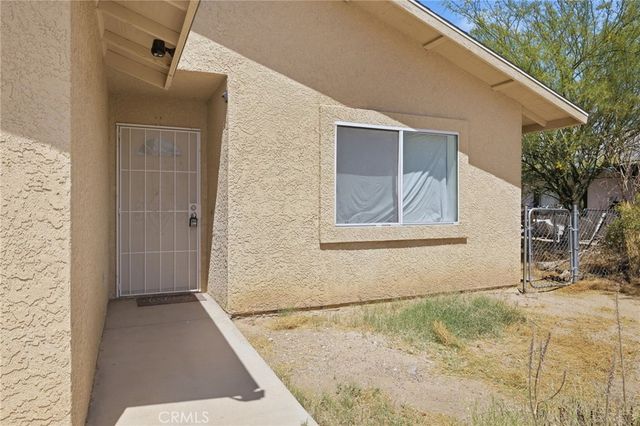 5932 La Buena Tierra Ave, 29 Palms, CA 92277