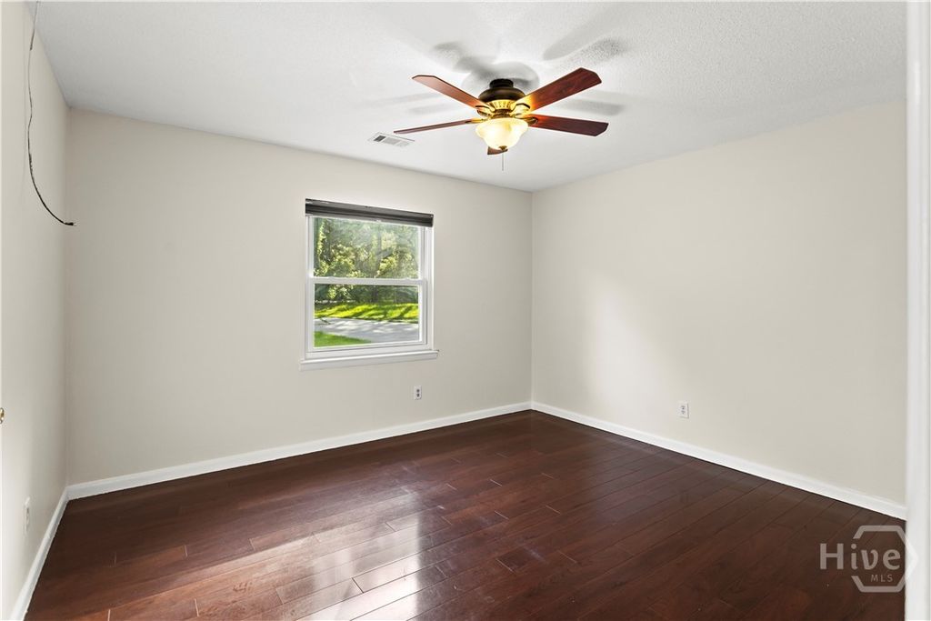 Image 15 of property listing at 2600 McCall Road, Rincon, GA 31326
