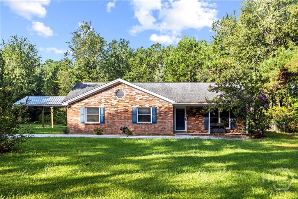 Image 27 of property listing at 2600 McCall Road, Rincon, GA 31326