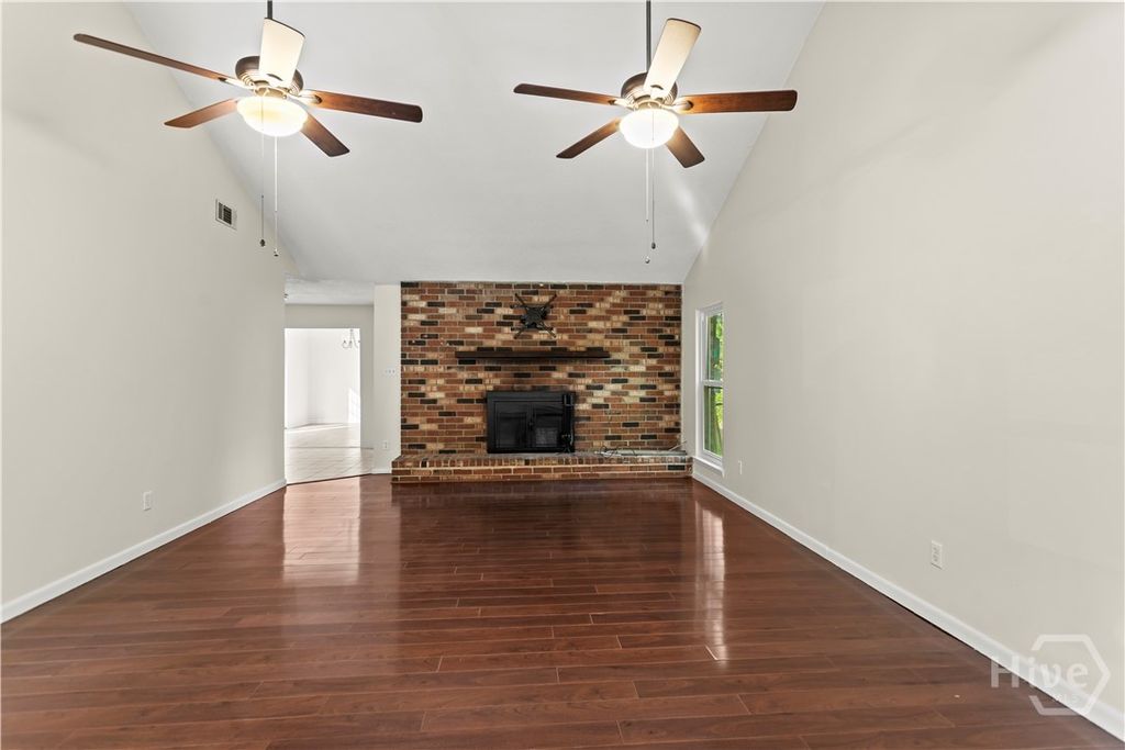 Image 3 of property listing at 2600 McCall Road, Rincon, GA 31326