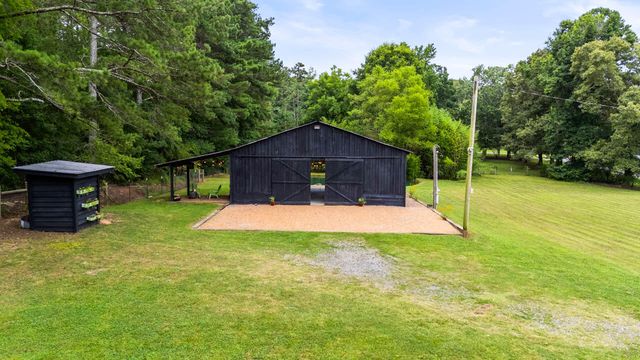 3372 Lake Kathy Road, Tunnel Hill, GA 30755