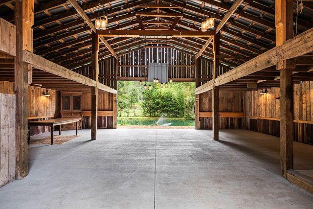 3372 Lake Kathy Road, Tunnel Hill, GA 30755