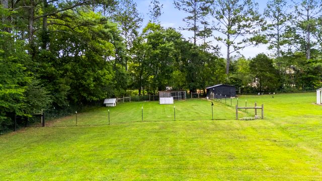 3372 Lake Kathy Road, Tunnel Hill, GA 30755