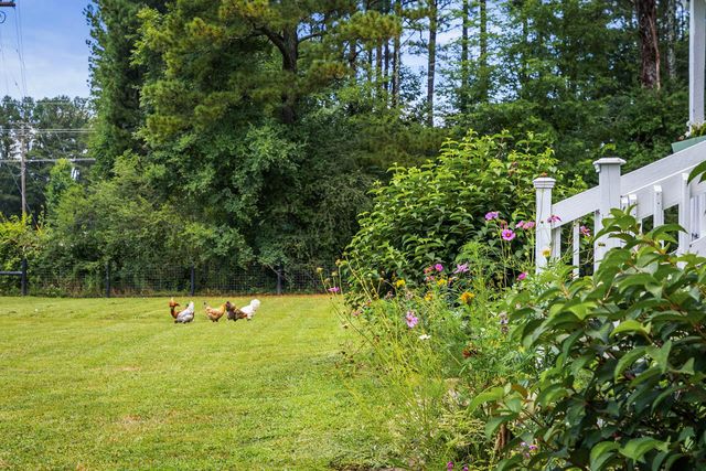 3372 Lake Kathy Road, Tunnel Hill, GA 30755