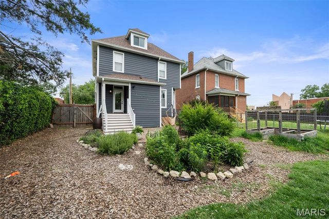 7316 Marietta Avenue, Maplewood, MO 63143