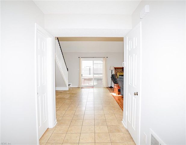 5336 Angus DR, Virginia Beach, VA 23464