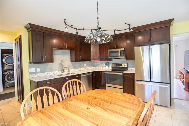 5336 Angus DR, Virginia Beach, VA 23464