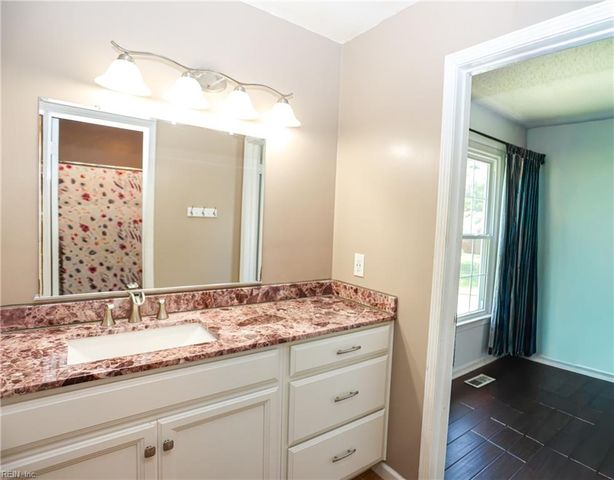 5336 Angus DR, Virginia Beach, VA 23464