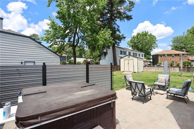 5336 Angus DR, Virginia Beach, VA 23464
