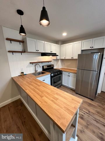 2633 JANNEY ST, Philadelphia, PA 19125