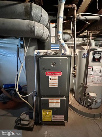 2633 JANNEY ST, Philadelphia, PA 19125