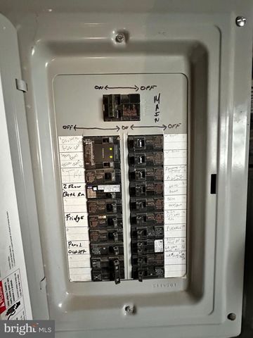 2633 JANNEY ST, Philadelphia, PA 19125