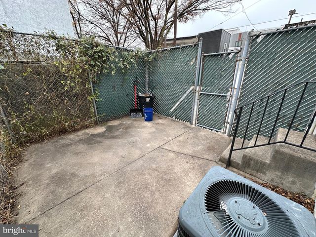 2633 JANNEY ST, Philadelphia, PA 19125