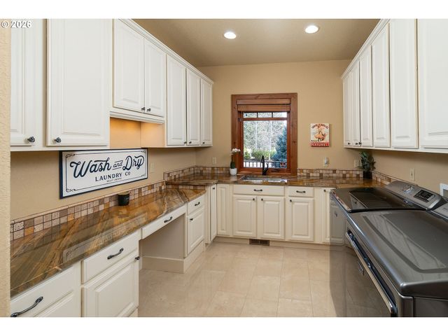 20112 STARFIRE RIDGE Ct, Bend, OR 97702