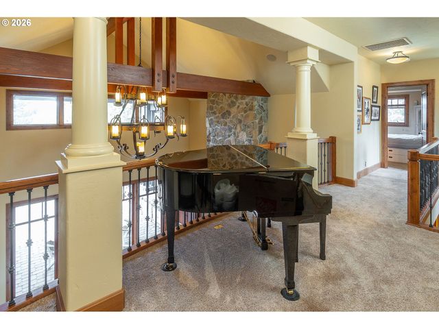 20112 STARFIRE RIDGE Ct, Bend, OR 97702