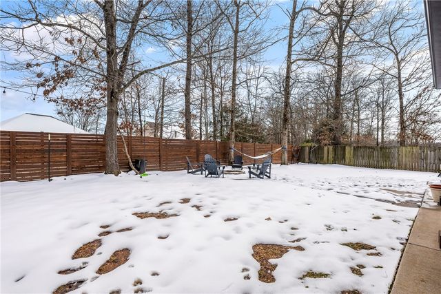 18 Sullivan Drive, Bella Vista, AR 72714