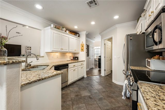 18 Sullivan Drive, Bella Vista, AR 72714