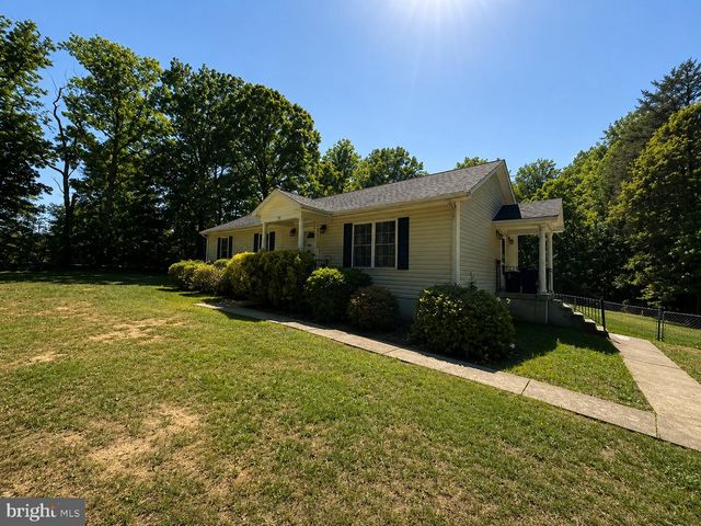 10374 TOWER RD, Unionville, VA 22567