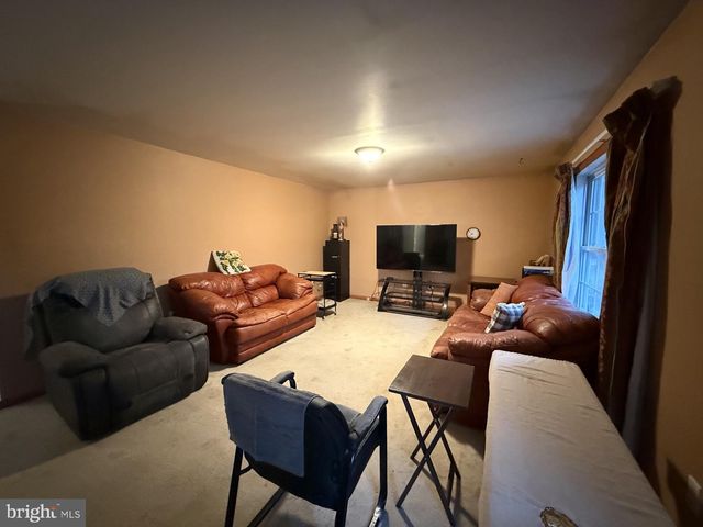 10374 TOWER RD, Unionville, VA 22567