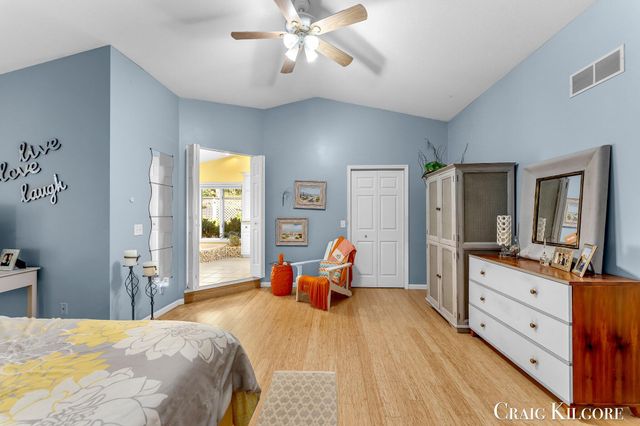 17871 N Fruitport Road, Spring Lake Twp, MI 49456