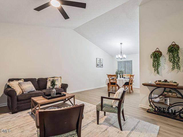 14 Meadhall Court, Durham, NC 27713