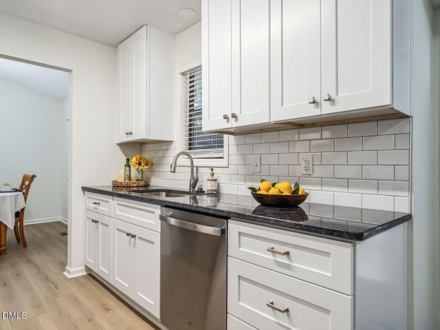 14 Meadhall Court, Durham, NC 27713