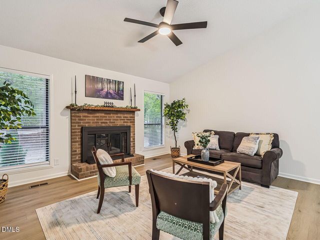 14 Meadhall Court, Durham, NC 27713