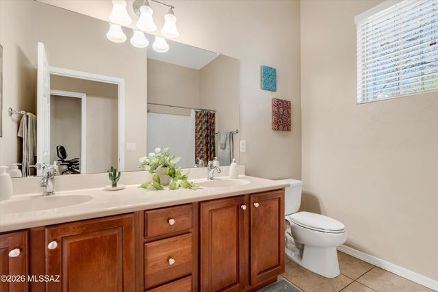 9529 S Camino Adamada, Vail, AZ 85641