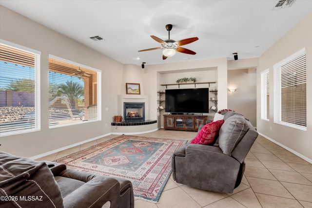 9529 S Camino Adamada, Vail, AZ 85641