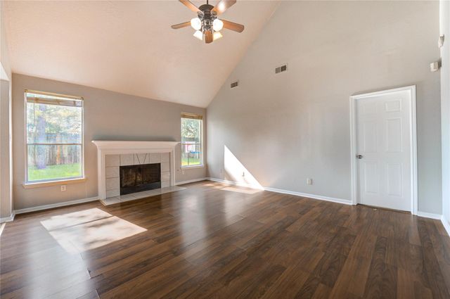 16814 Benwick Drive, Sugar Land, TX 77498