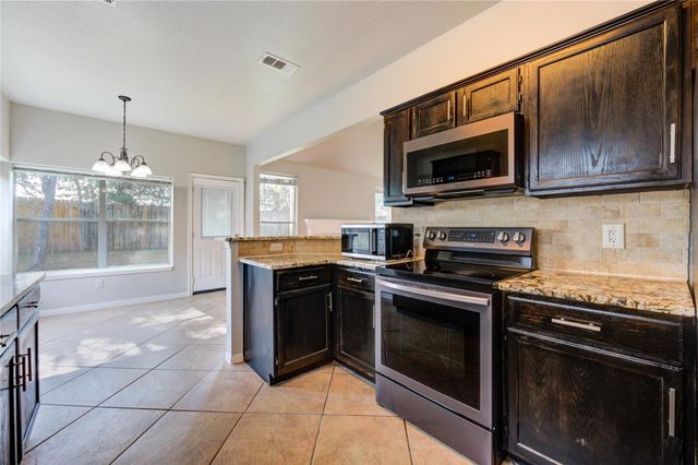 16814 Benwick Drive, Sugar Land, TX 77498