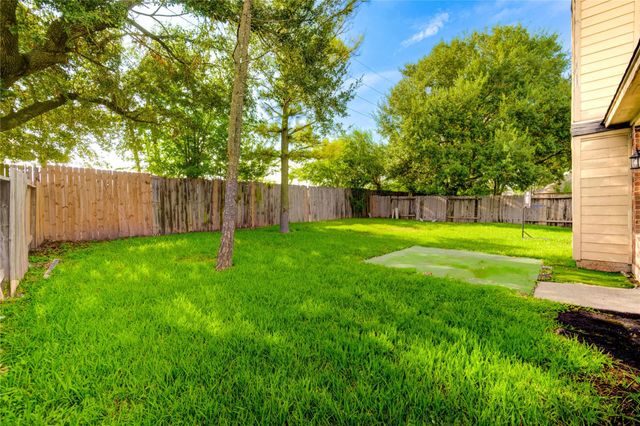 16814 Benwick Drive, Sugar Land, TX 77498