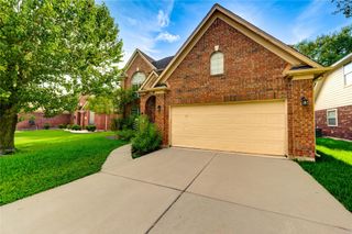16814 Benwick Drive, Sugar Land, TX 77498