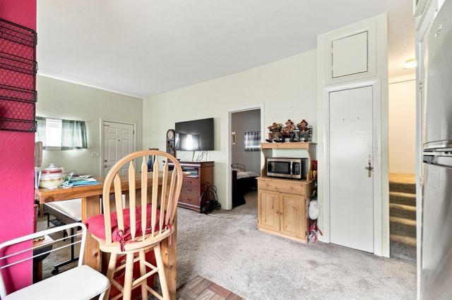 1075 W Elm St Extension, Brockton, MA 02301