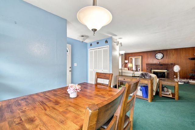 1075 W Elm St Extension, Brockton, MA 02301
