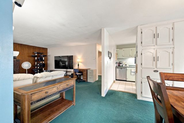 1075 W Elm St Extension, Brockton, MA 02301