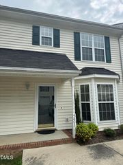 4803 Tanglewood Oaks Street, Raleigh, NC 27610