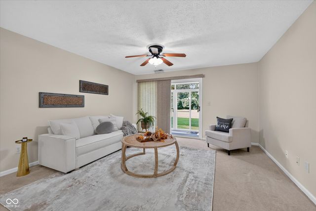 1076 Timber Creek Drive UNIT 2, Carmel, IN 46032