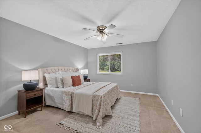 1076 Timber Creek Drive UNIT 2, Carmel, IN 46032