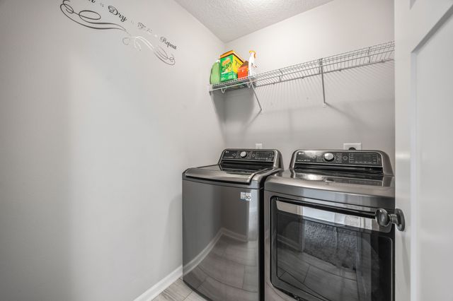 720 NE Addison Drive, Waukee, IA 50263