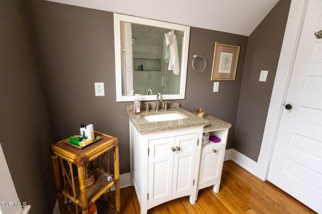 615 Holston Avenue, Bristol, TN 37620