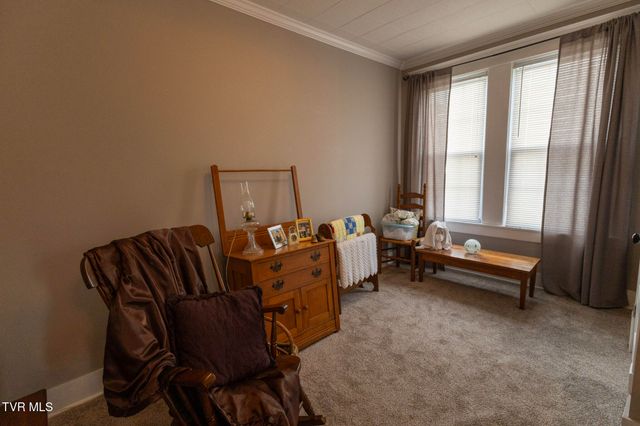 615 Holston Avenue, Bristol, TN 37620