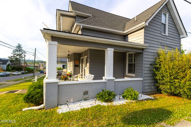 615 Holston Avenue, Bristol, TN 37620
