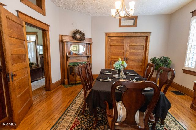 615 Holston Avenue, Bristol, TN 37620